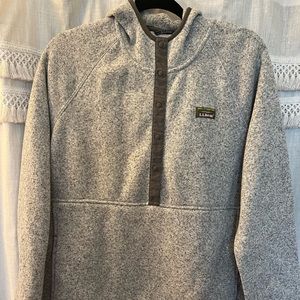 LL BEAN SWEATSHIRT